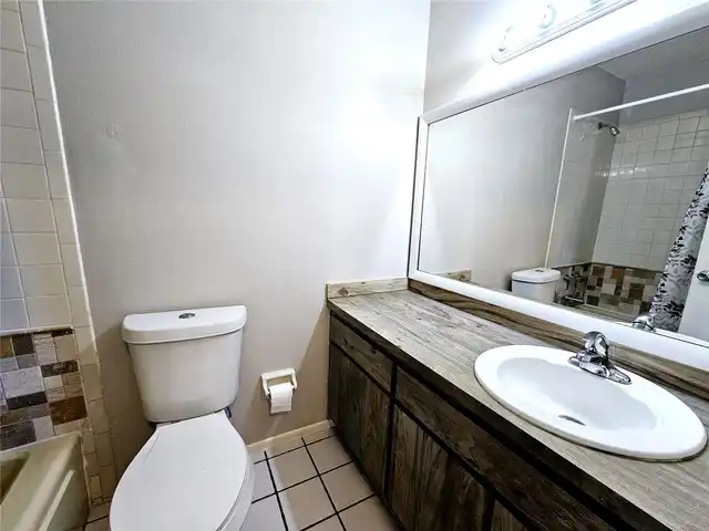 Listing Photo 16