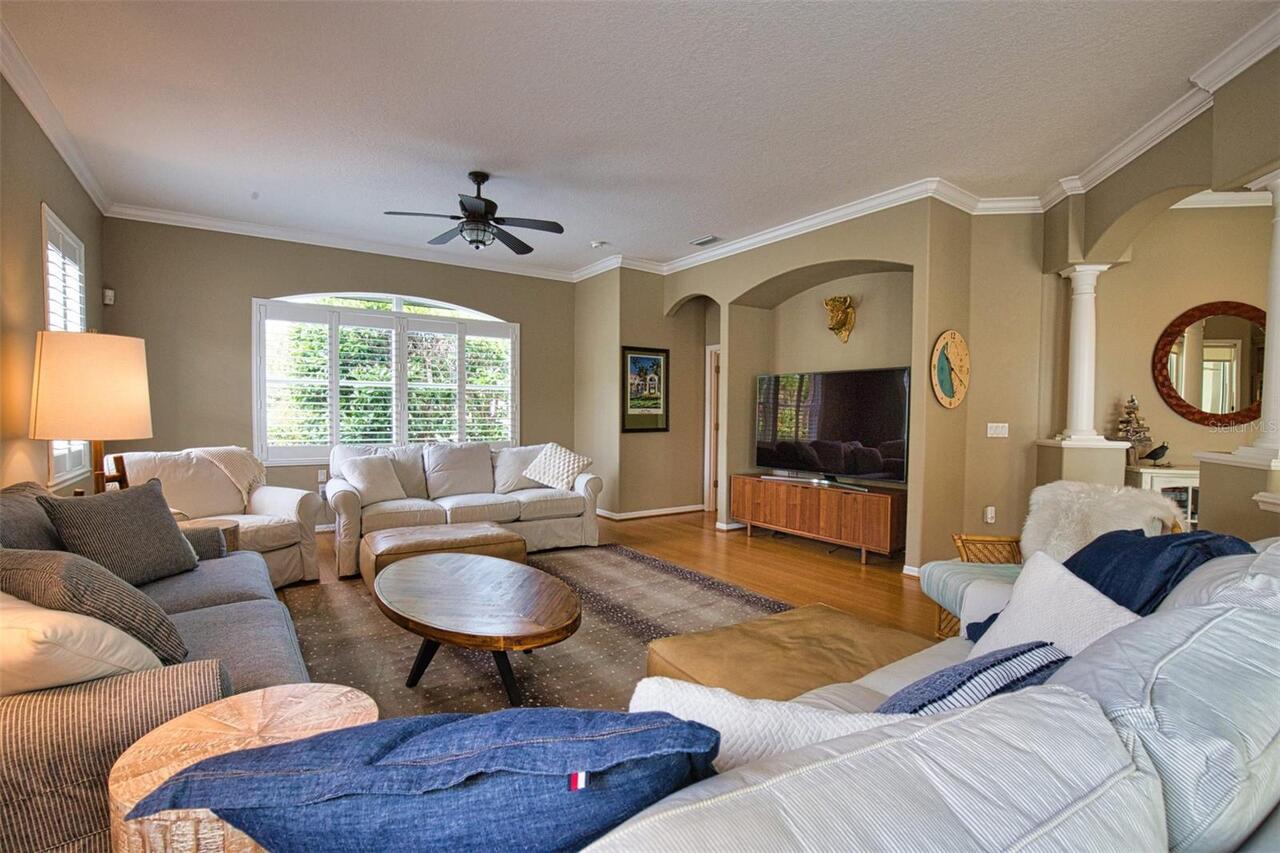 Listing Photo 16