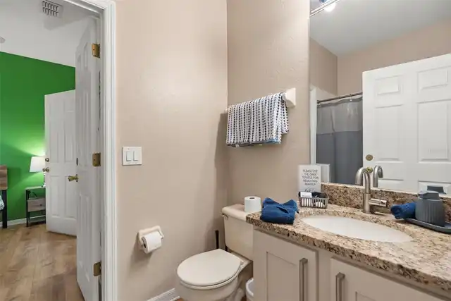 Listing Photo 12