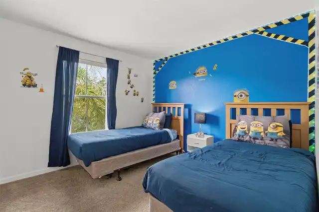 Listing Photo 17