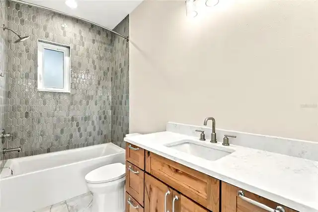 Listing Photo 28