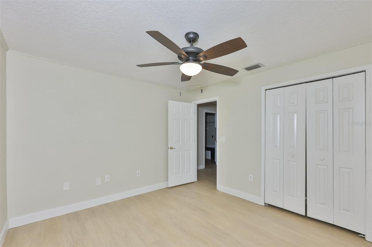 Listing Photo 38