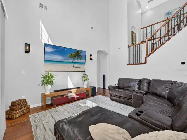 Listing Photo 15