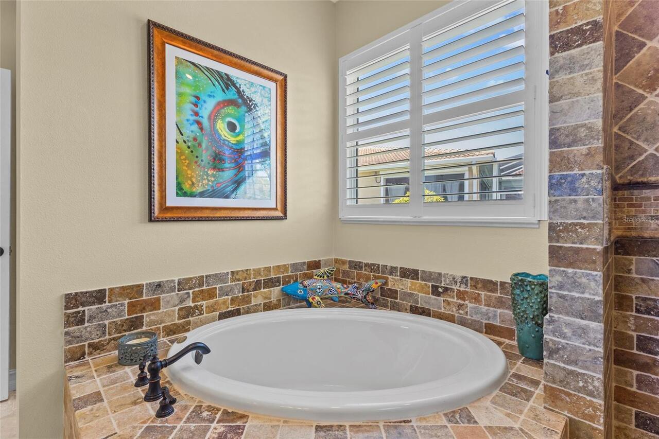 Listing Photo 41