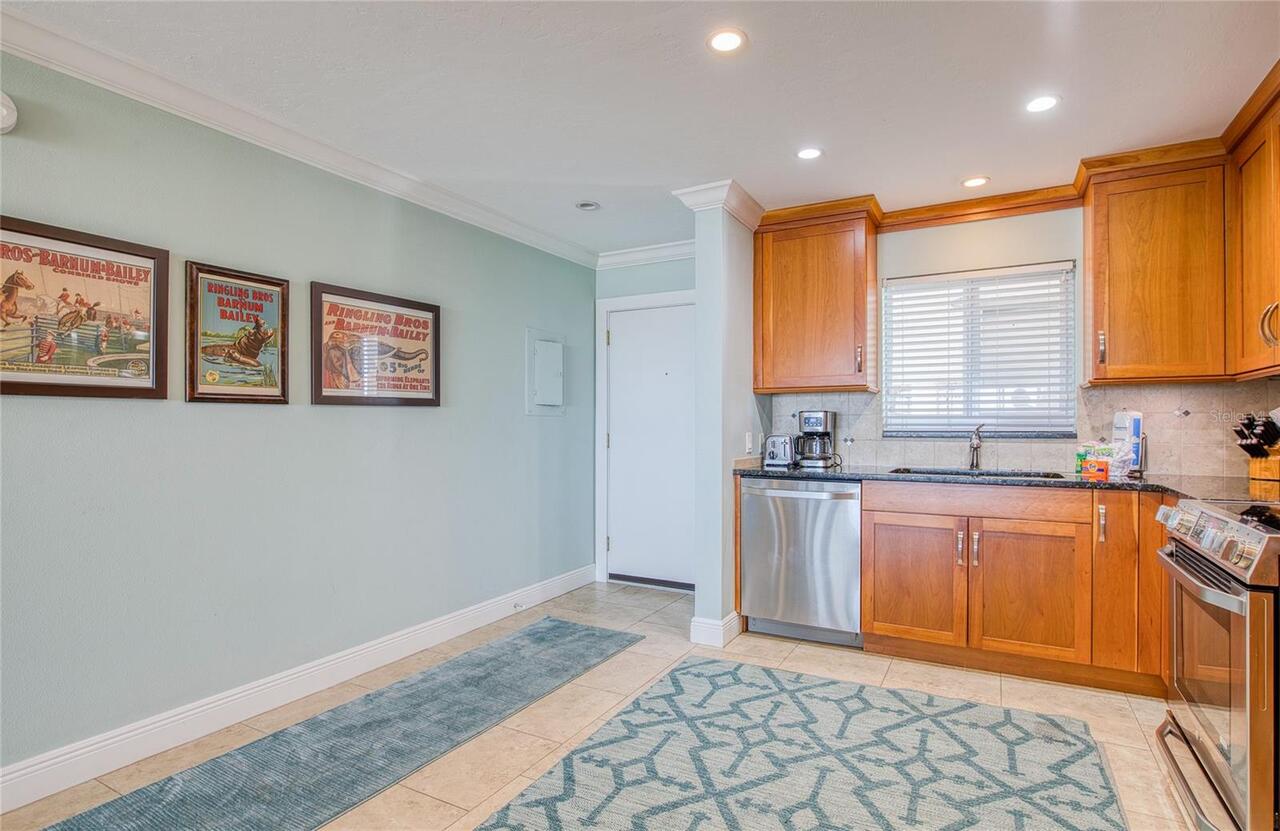 Listing Photo 16