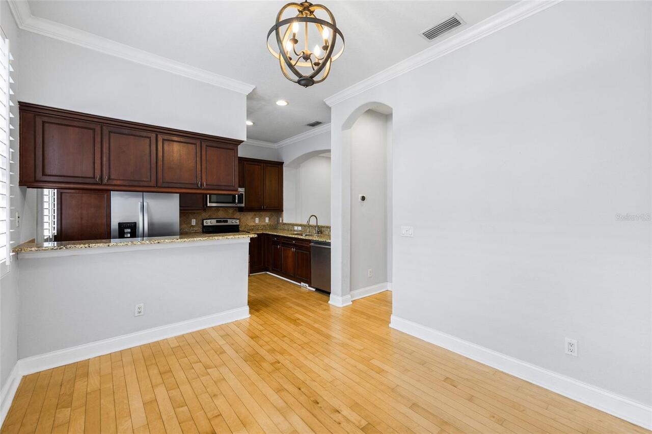 Listing Photo 19