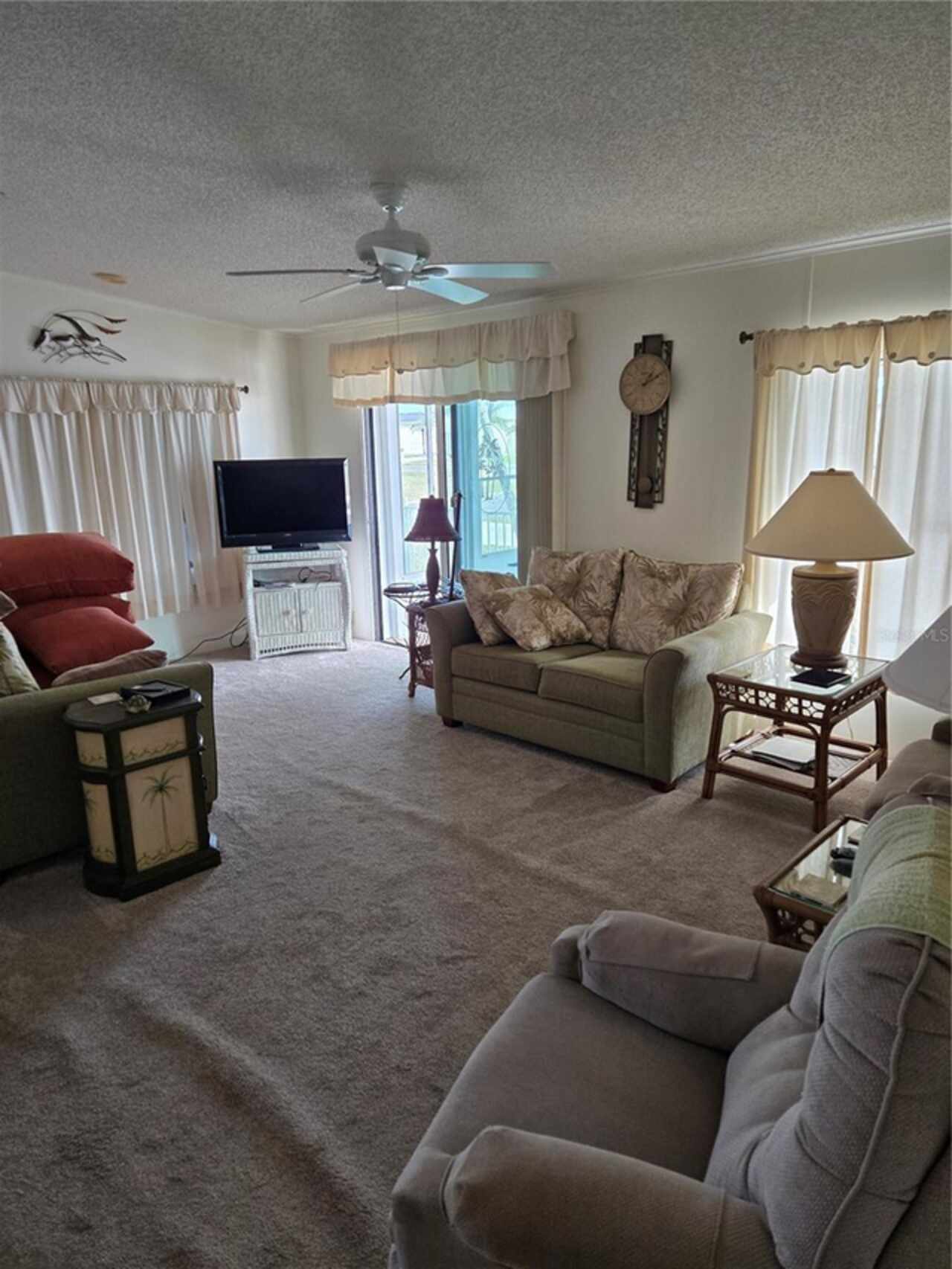 Listing Photo 18