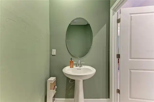 Listing Photo 22
