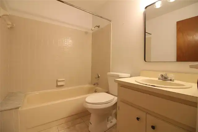 Listing Photo 19