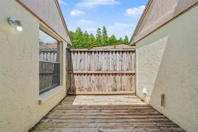 Listing Photo 15