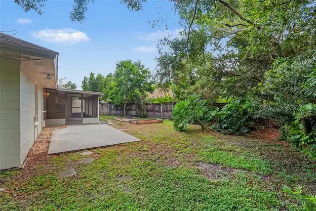 Listing Photo 17