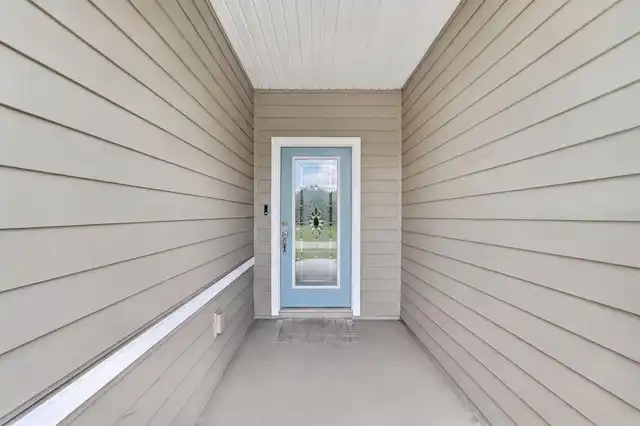 Listing Photo 6