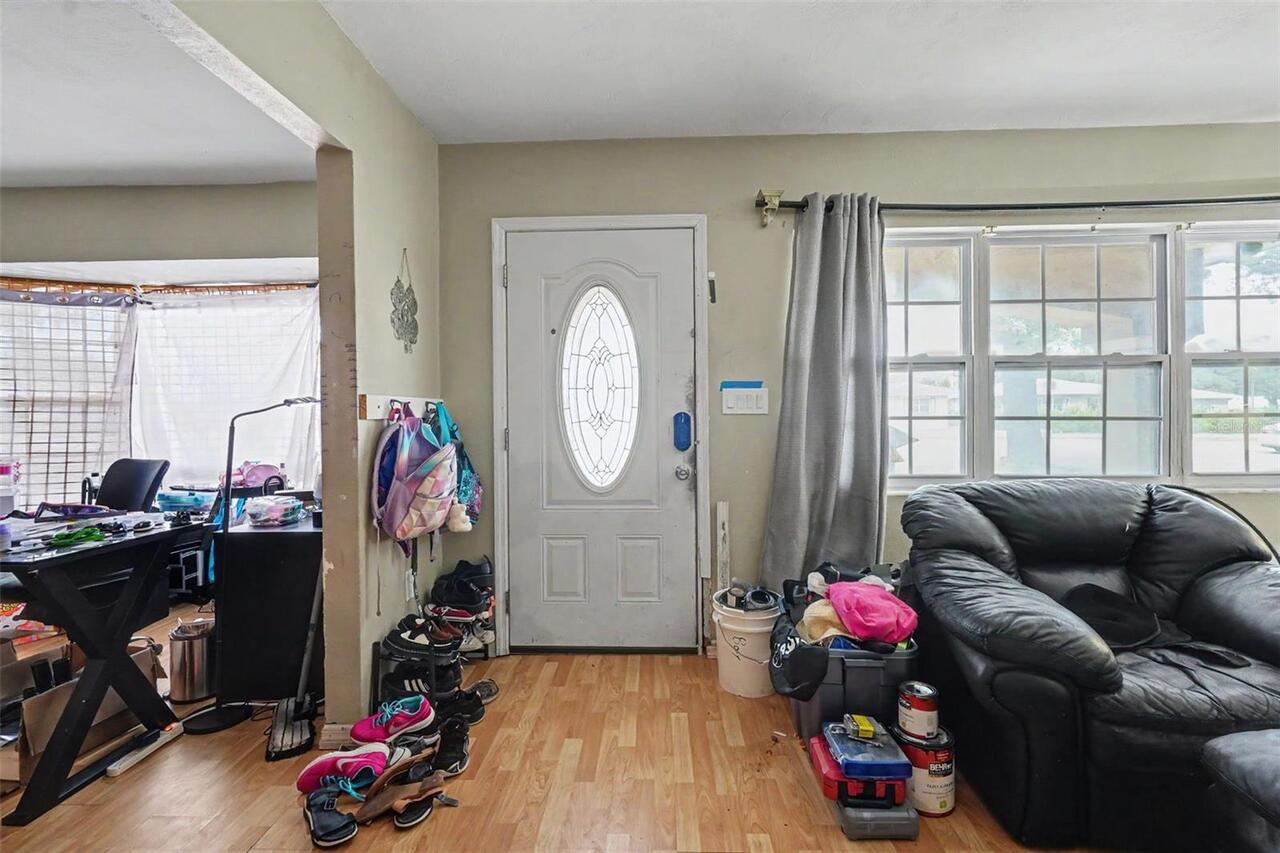 Listing Photo 6