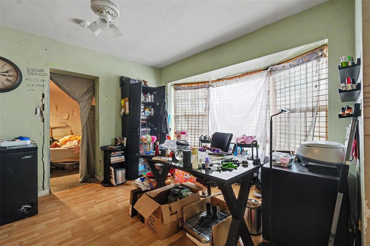 Listing Photo 8