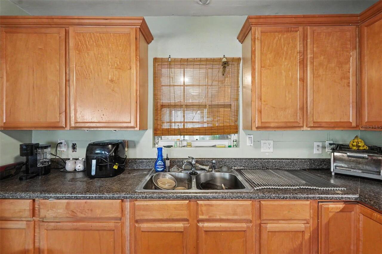 Listing Photo 17