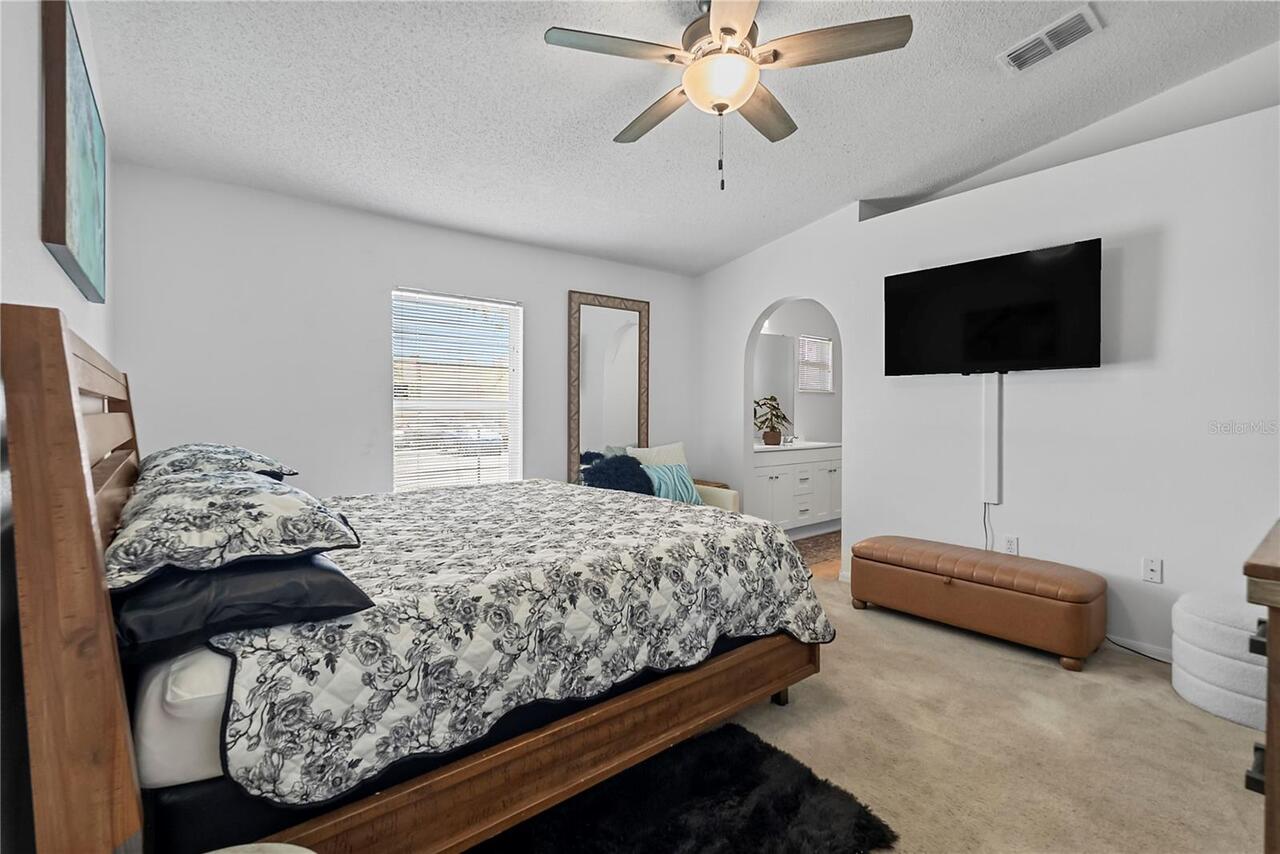 Listing Photo 28