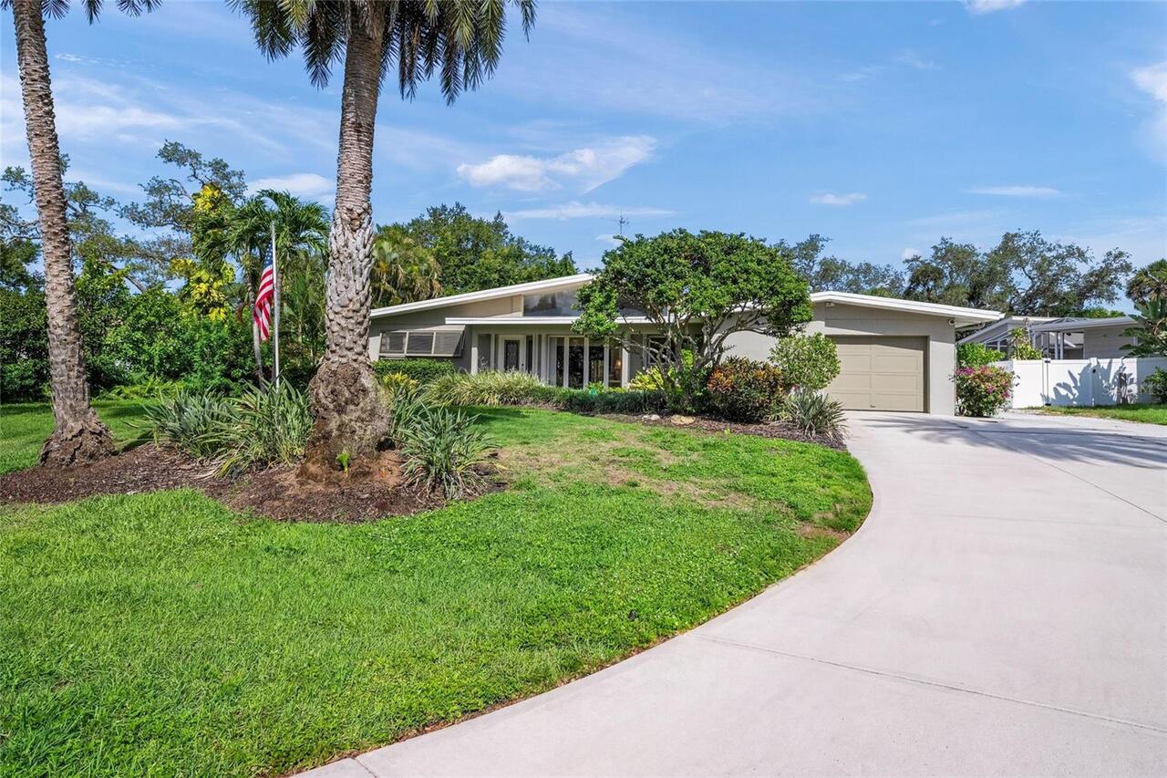 Sarasota Real Estate
