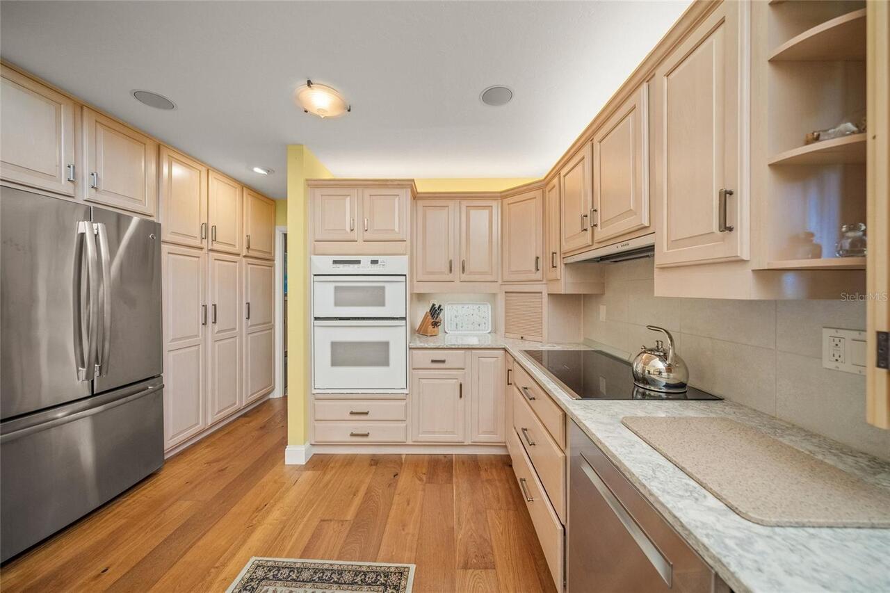 Listing Photo 15