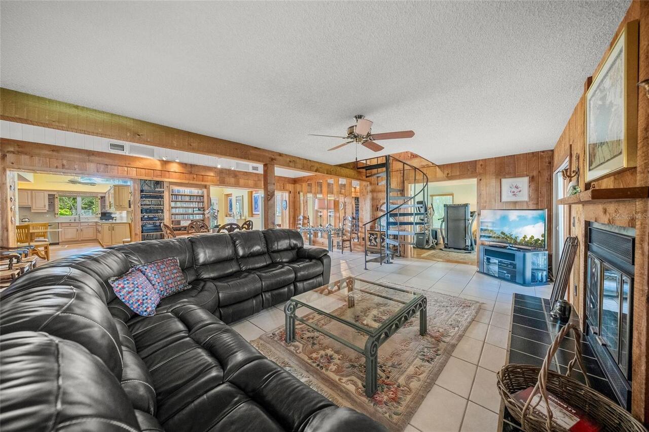 Listing Photo 18