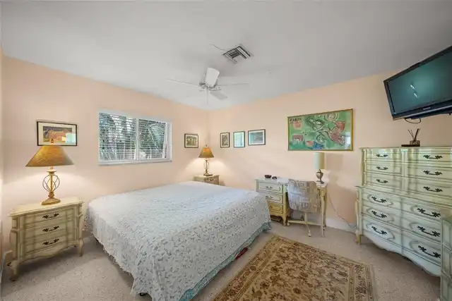 Listing Photo 29