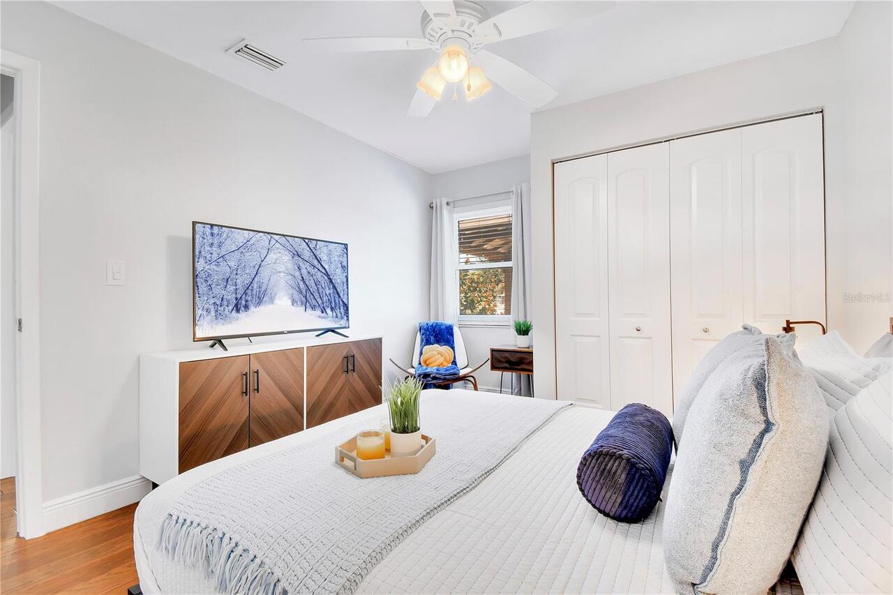 Listing Photo 16