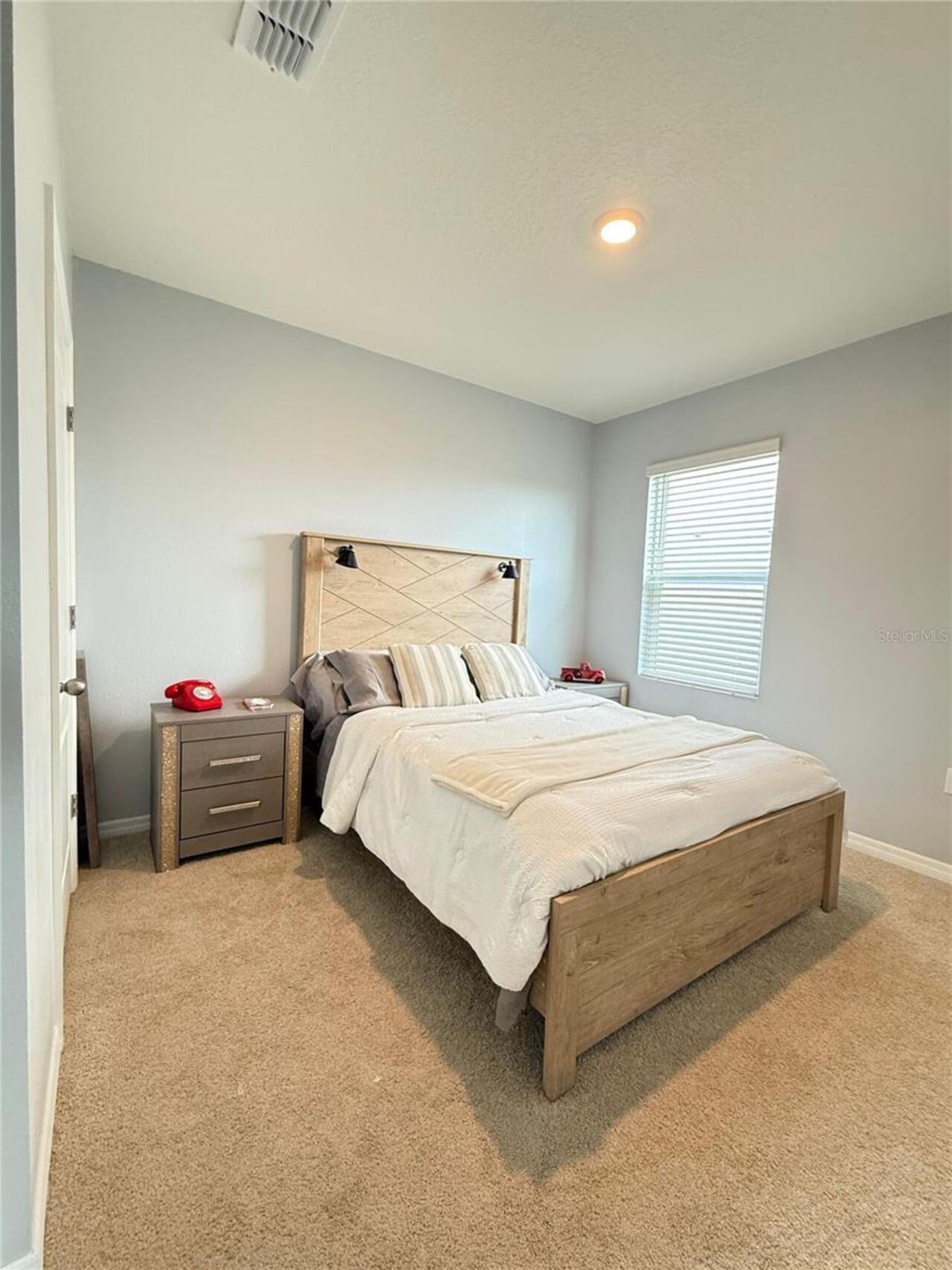Listing Photo 14