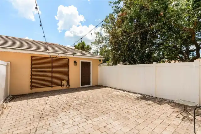 Listing Photo 21