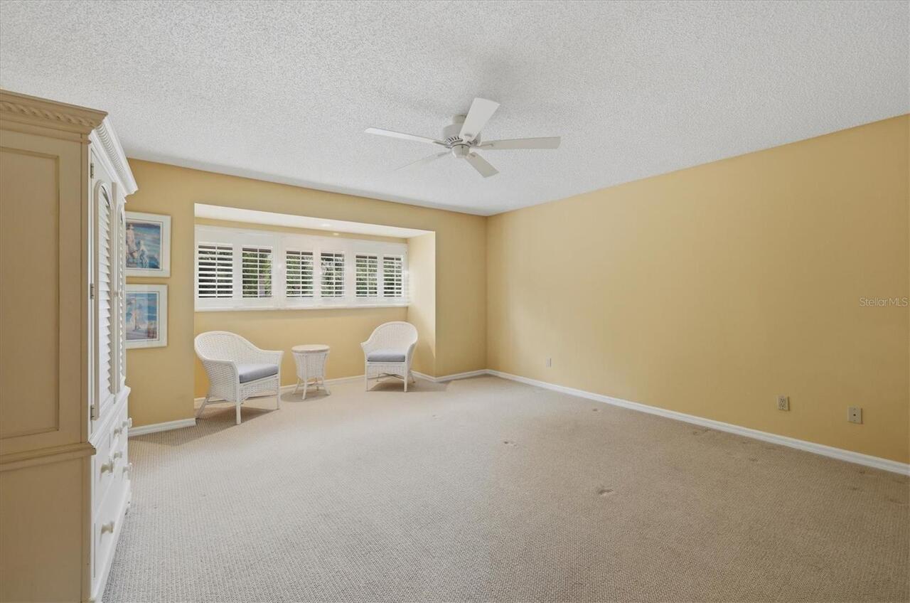 Listing Photo 33