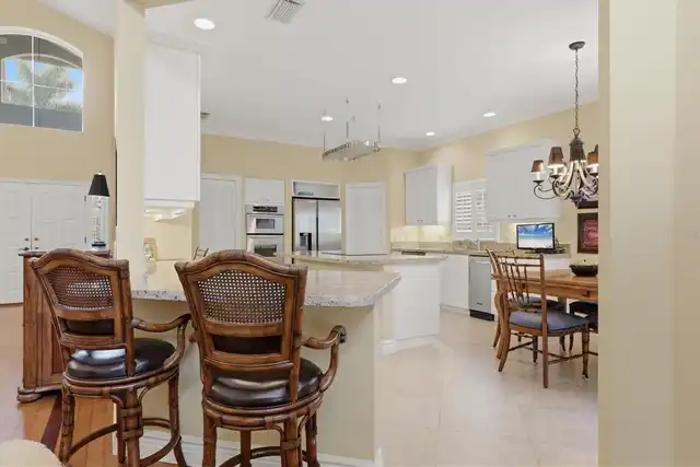 Listing Photo 15