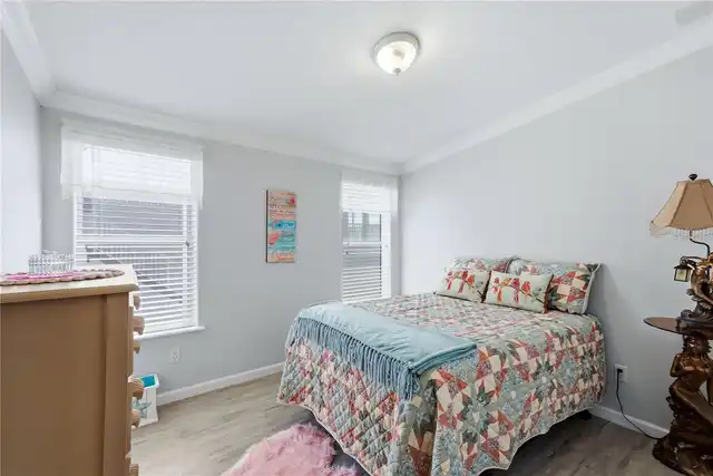 Listing Photo 33