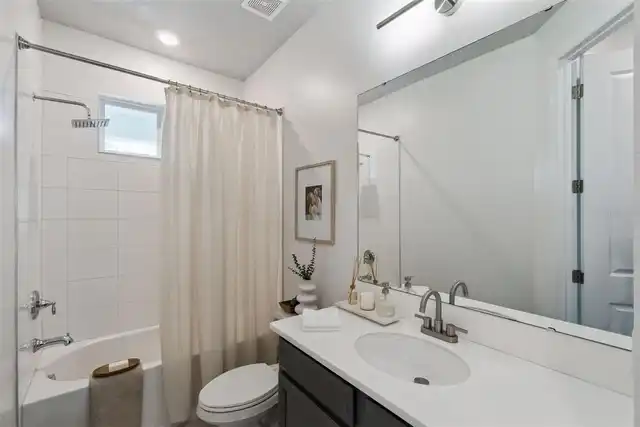 Listing Photo 24