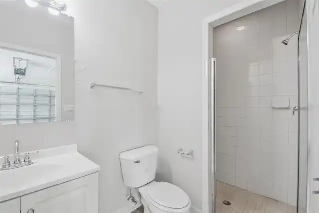 Listing Photo 34