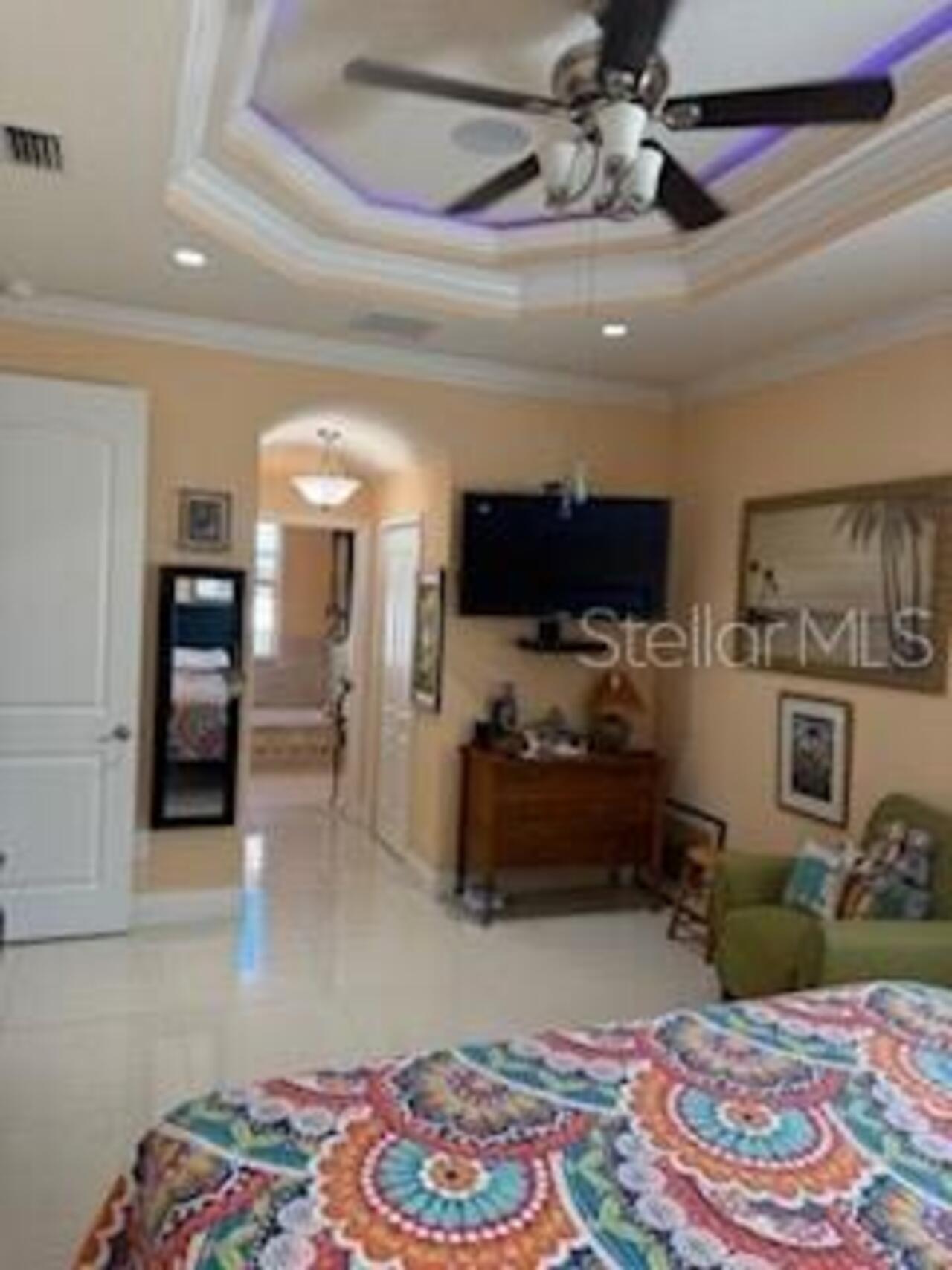 Listing Photo 9