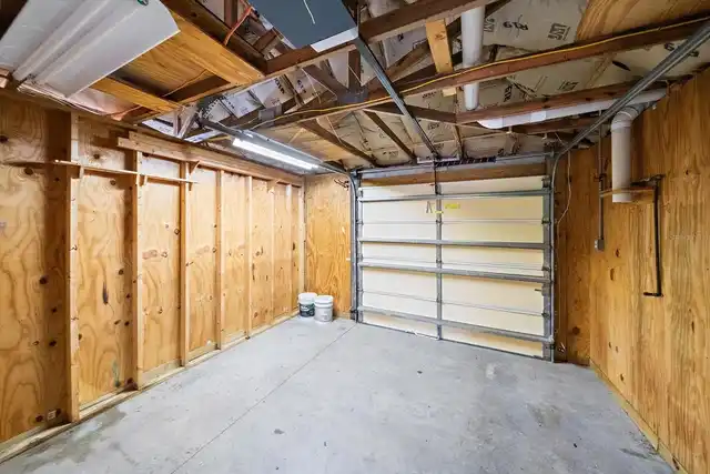 Listing Photo 33