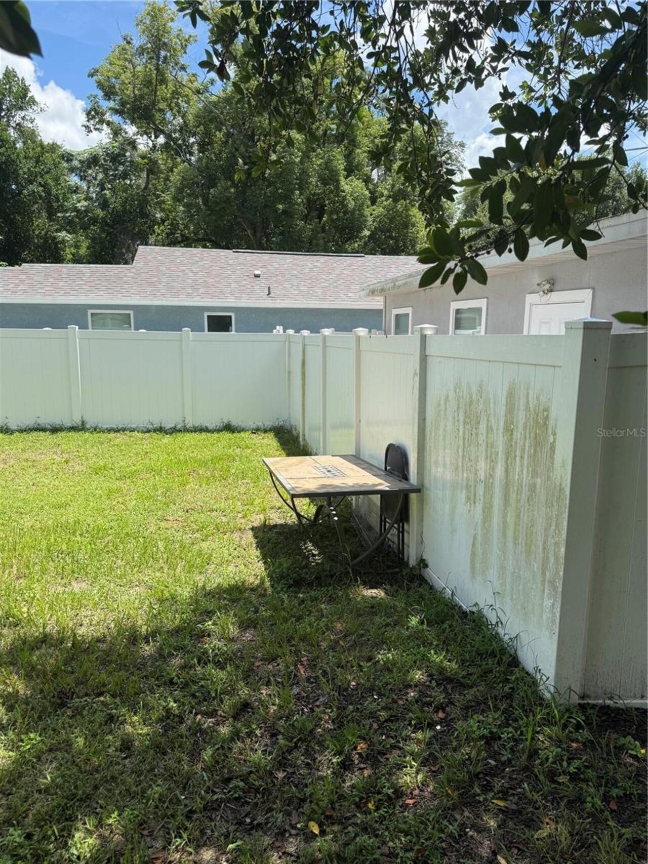 Listing Photo 12