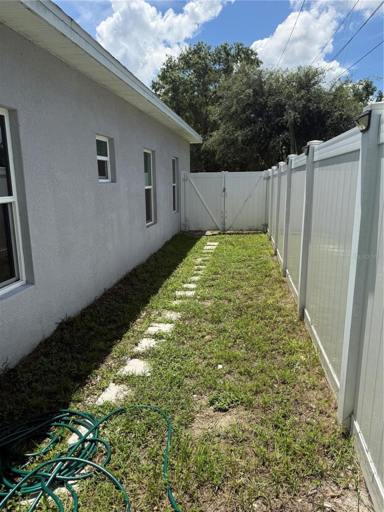 Listing Photo 16