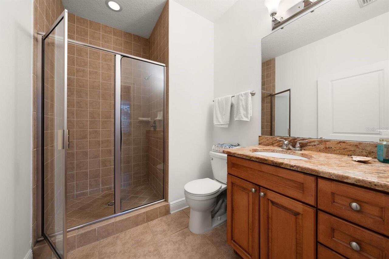 Listing Photo 17