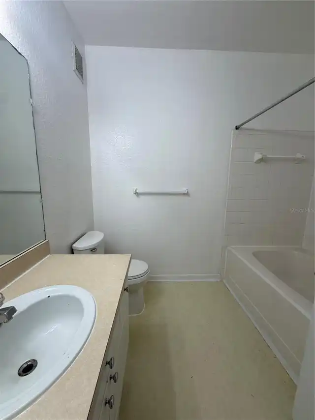 Listing Photo 13