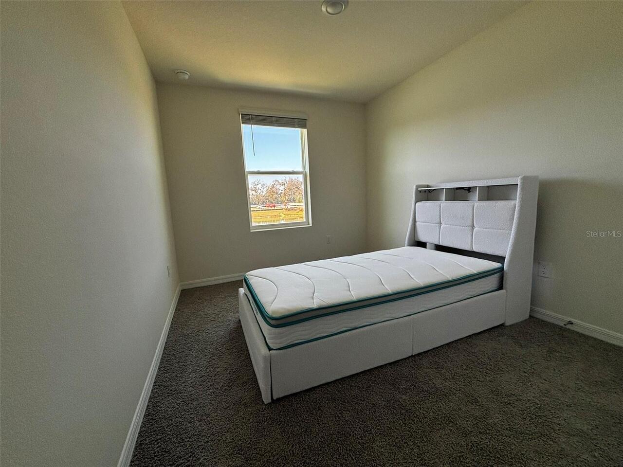Listing Photo 19
