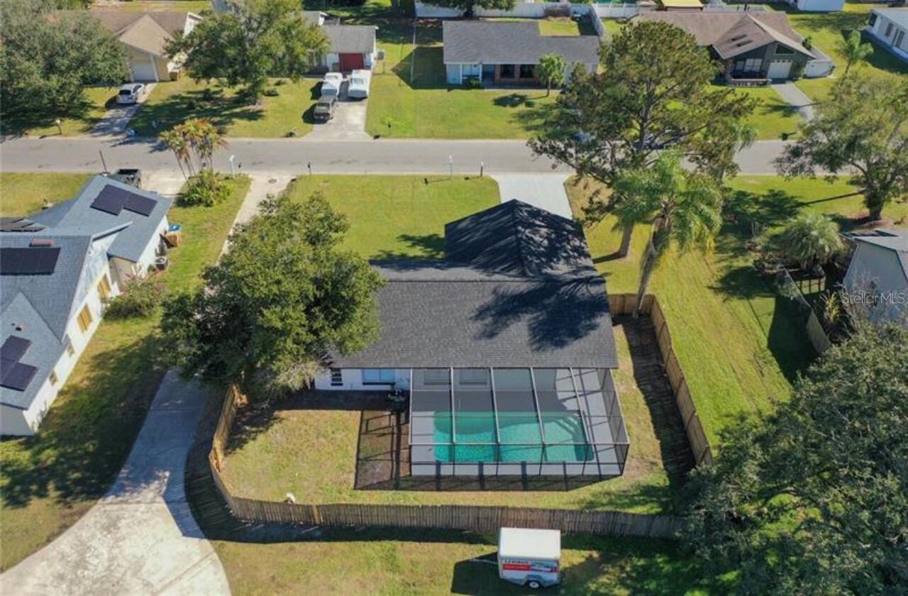 Listing Photo 17