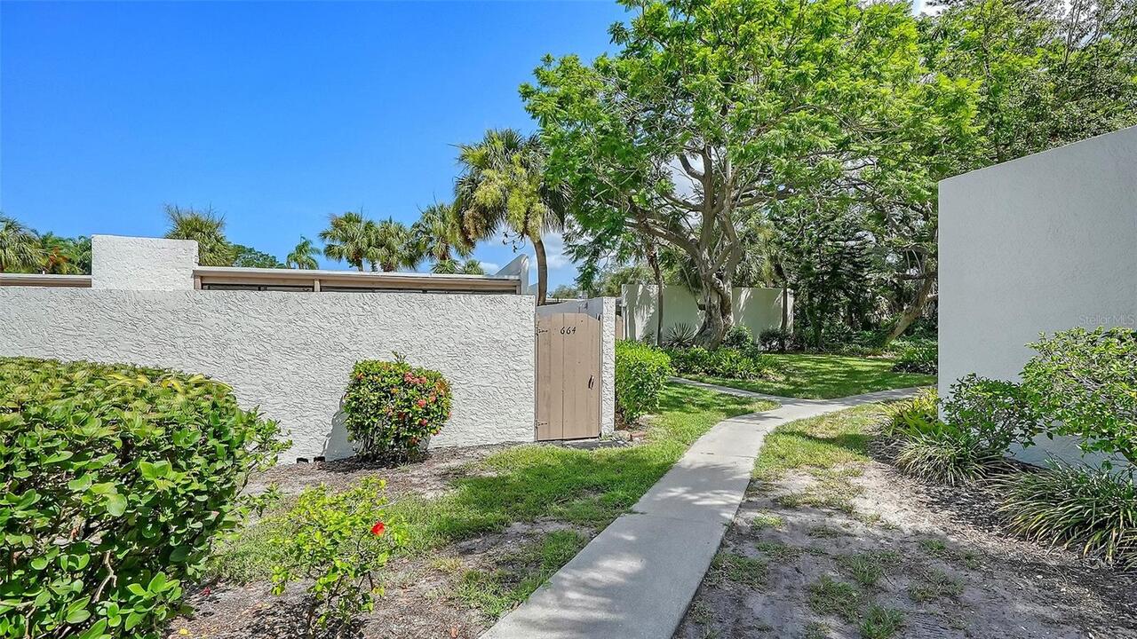 Listing Photo 34