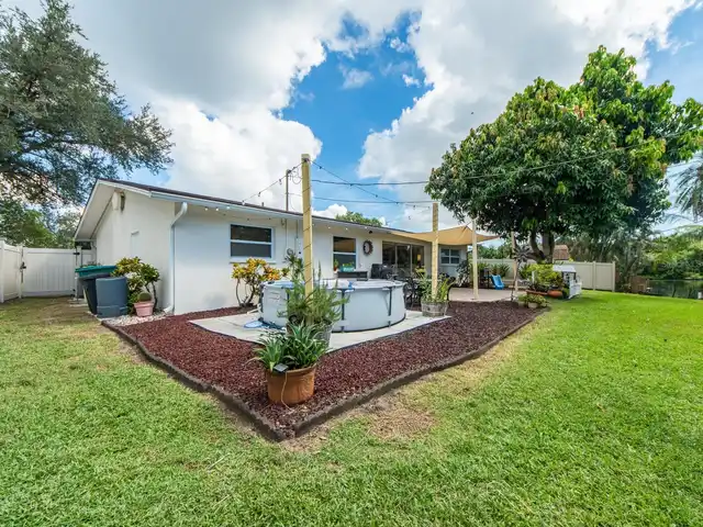 Listing Photo 28