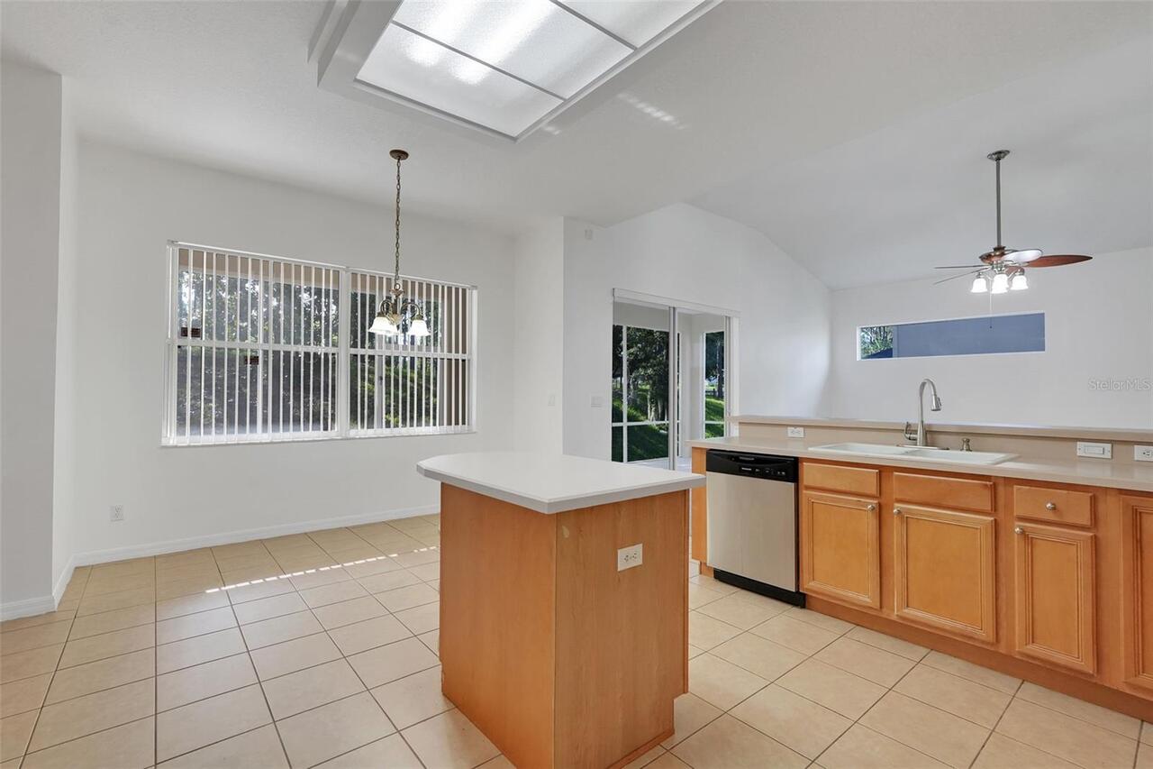 Listing Photo 17