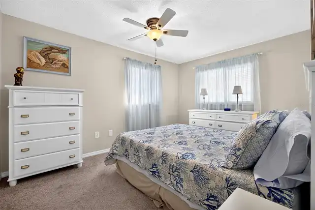 Listing Photo 14
