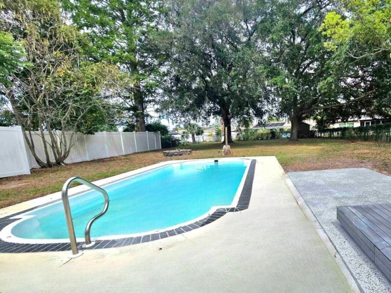Listing Photo 15