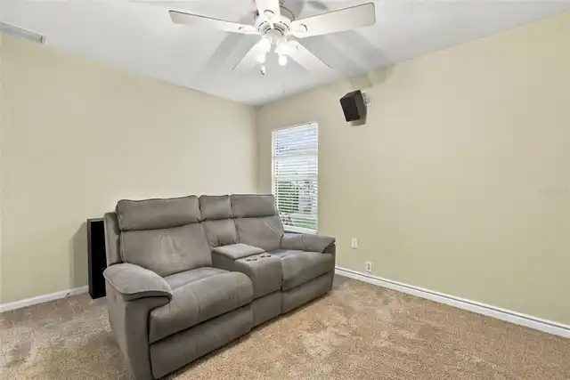 Listing Photo 29