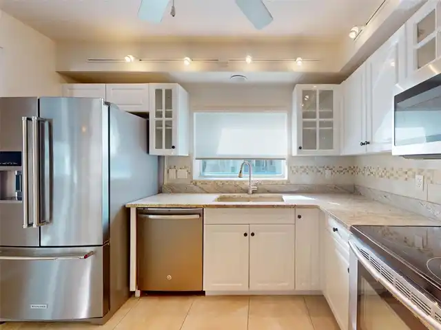 Listing Photo 15