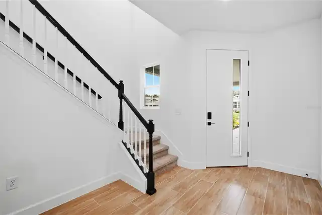 Listing Photo 6