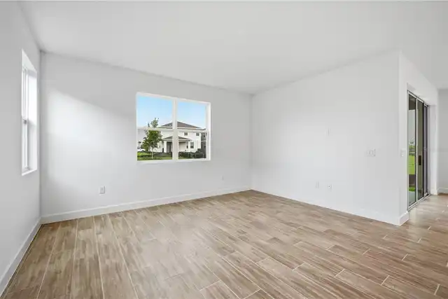 Listing Photo 13
