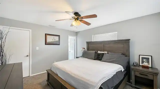 Listing Photo 14
